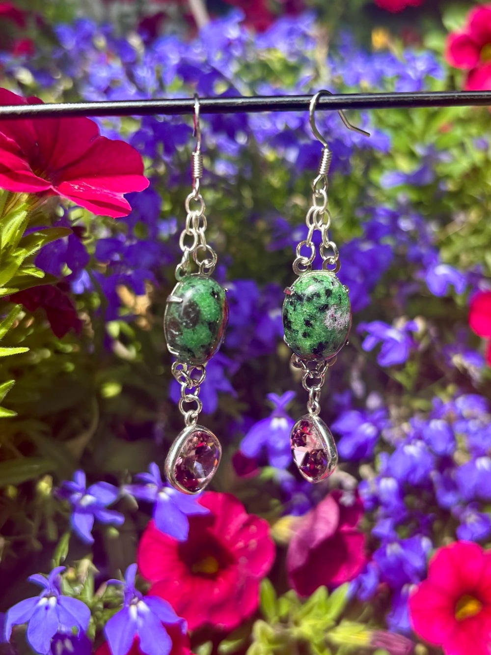 Ruby zoisite earrings. - Picture 5 of 13
